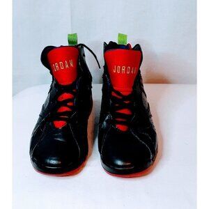 Air Jordan 7 Retro Sneaker